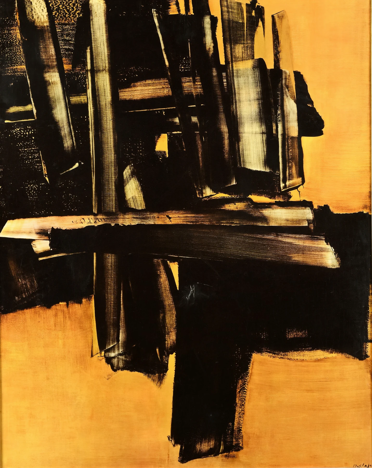 Black and amber strokes